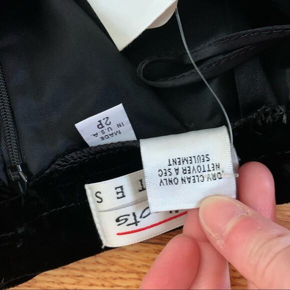 Talbots black velour pencil skirt - Picture 7 of 7